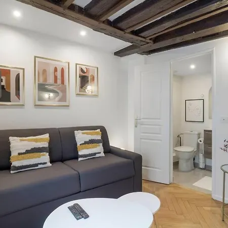Typical Parisian Studio# Chatelet-les Halles