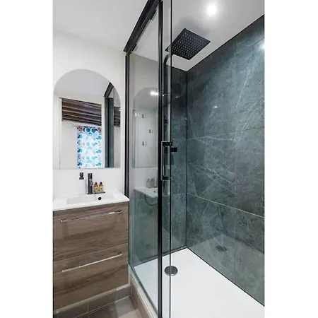 Appartement Typical Parisian Studio# Chatelet-les Halles Paris